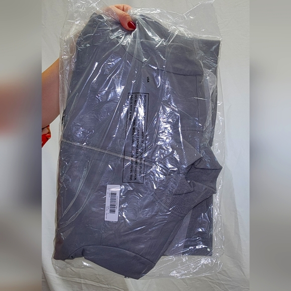 Women's Moto Biker Short Coat Jacket - Picture 10 of 10